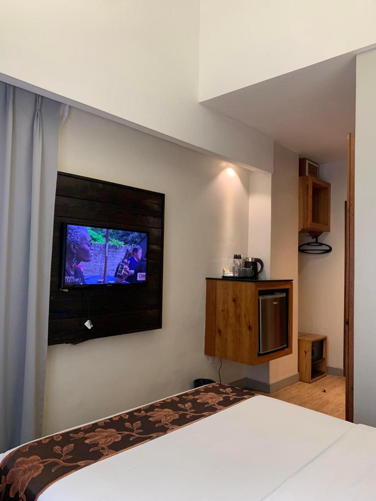 Cuarto Hotels Cebu Buitenkant foto